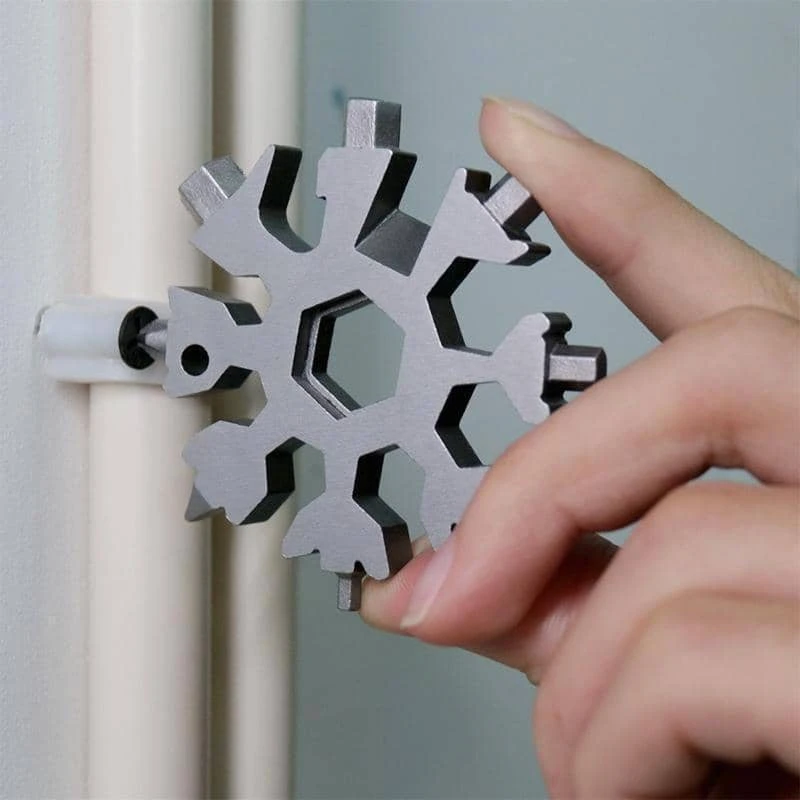 18-in-1 Edelstahl-Schneeflocken-Multi-Tool
