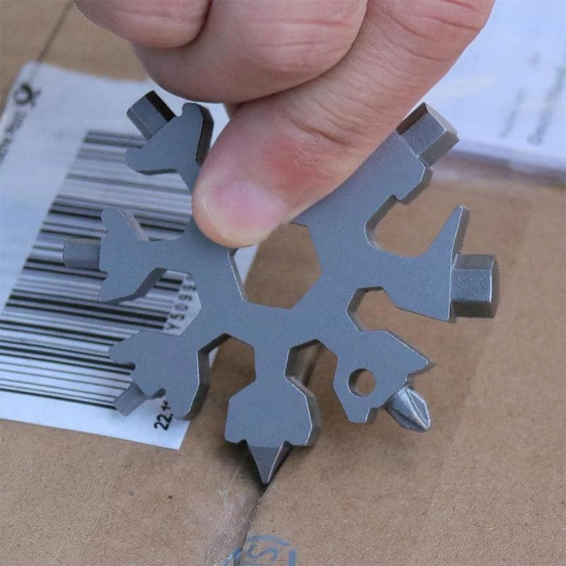 18-in-1 Edelstahl-Schneeflocken-Multi-Tool