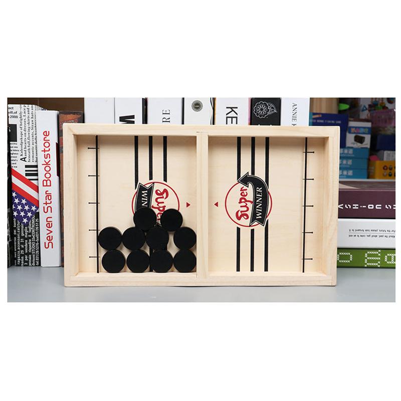 Holztischhockey Schießen Schach