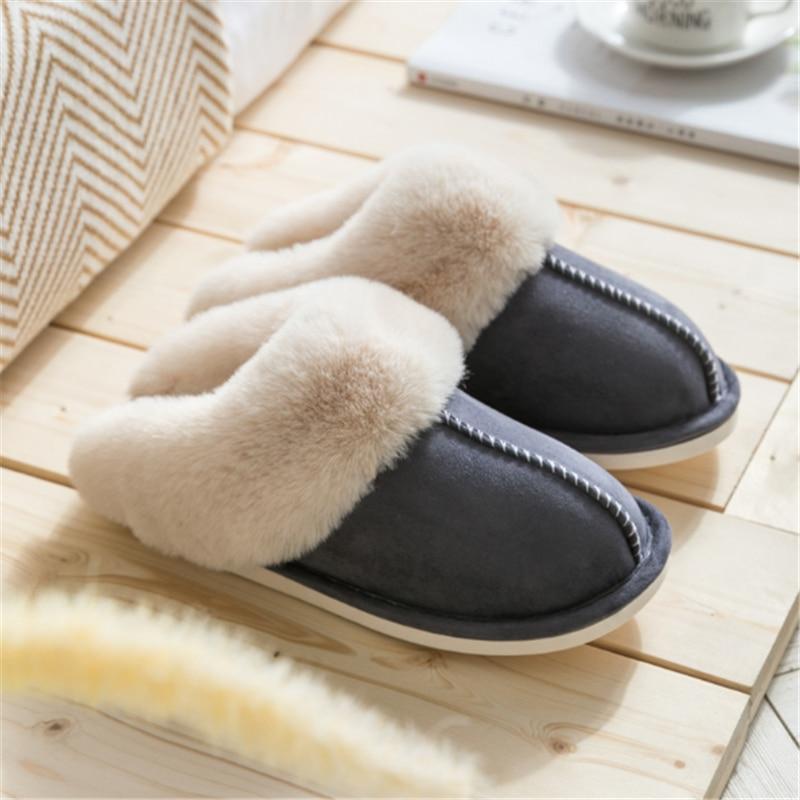 Weiche Plüsch-Schuhe zum Hineinschlüpfen